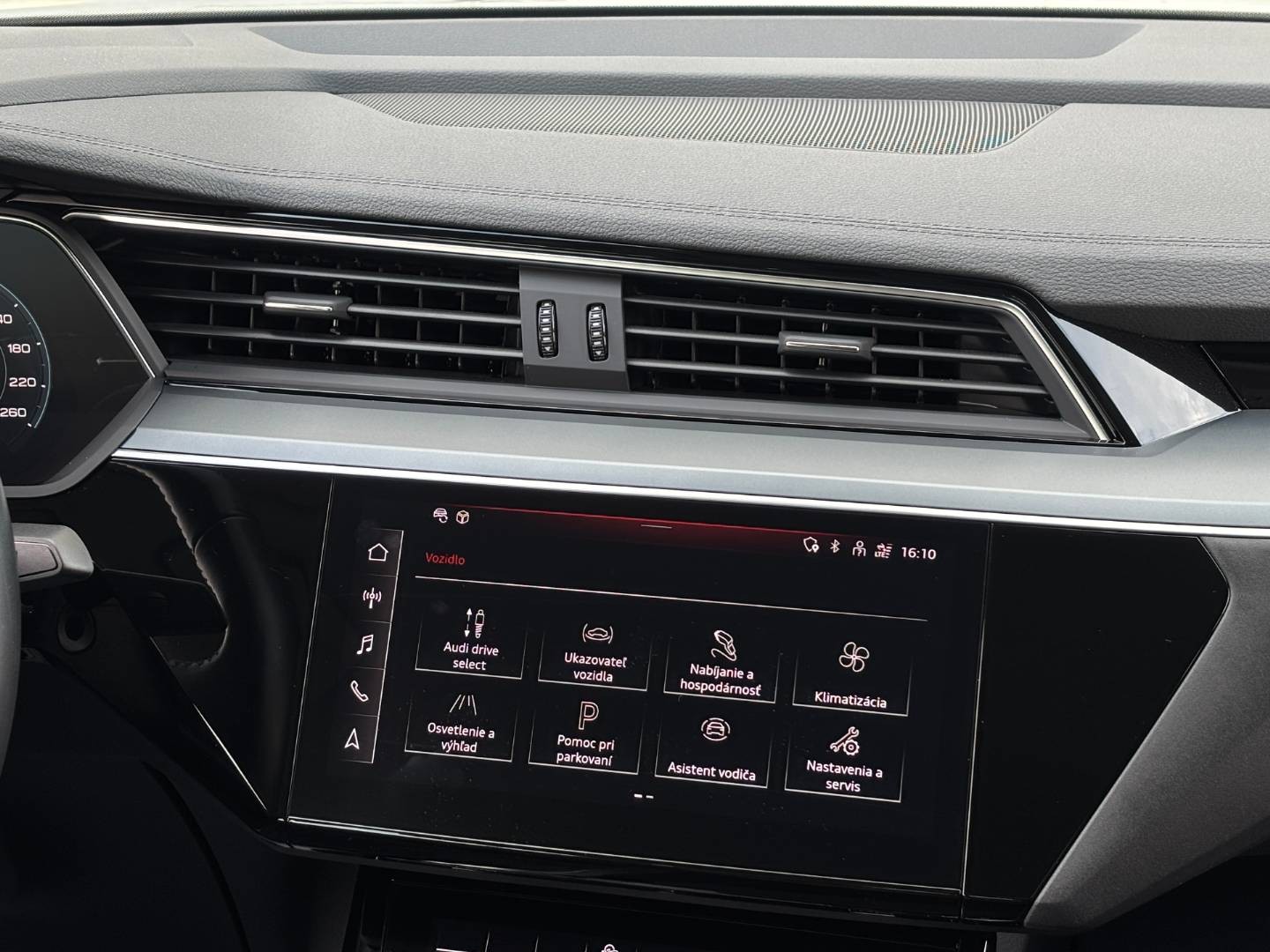 Audi E-tron 50 quattro S line