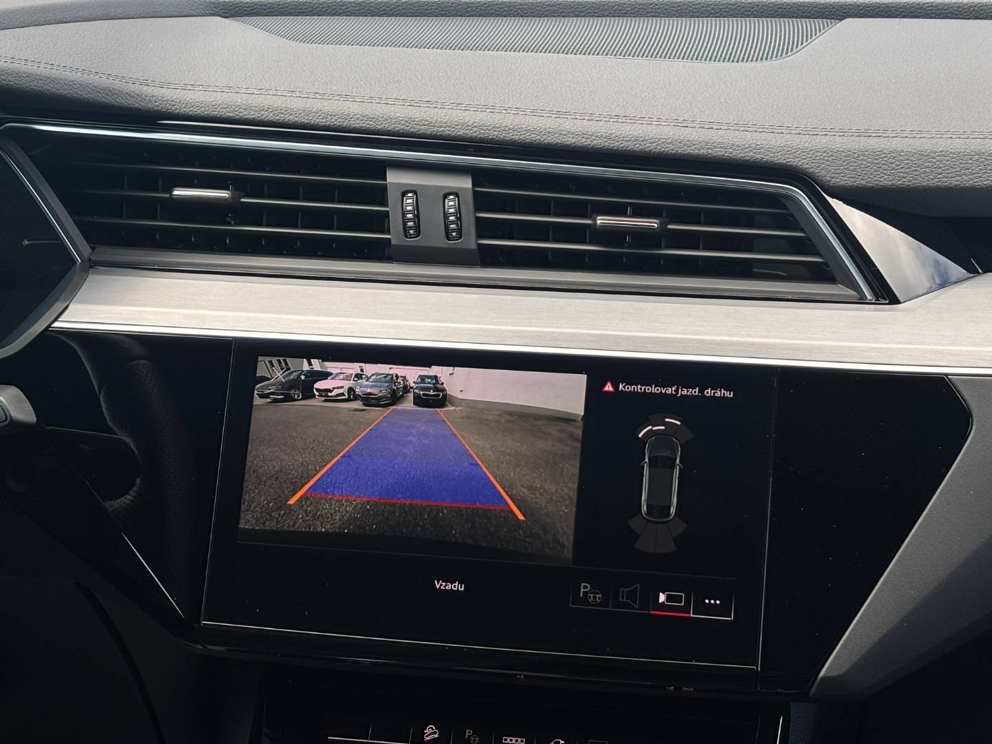 Audi E-tron 50 quattro S line