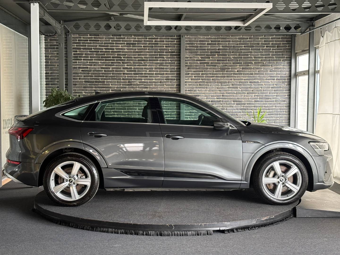 Audi E-tron 50 quattro S line