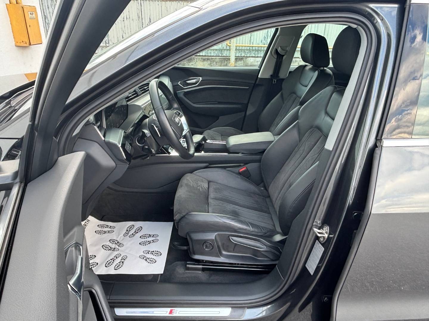 Audi E-tron 50 quattro S line