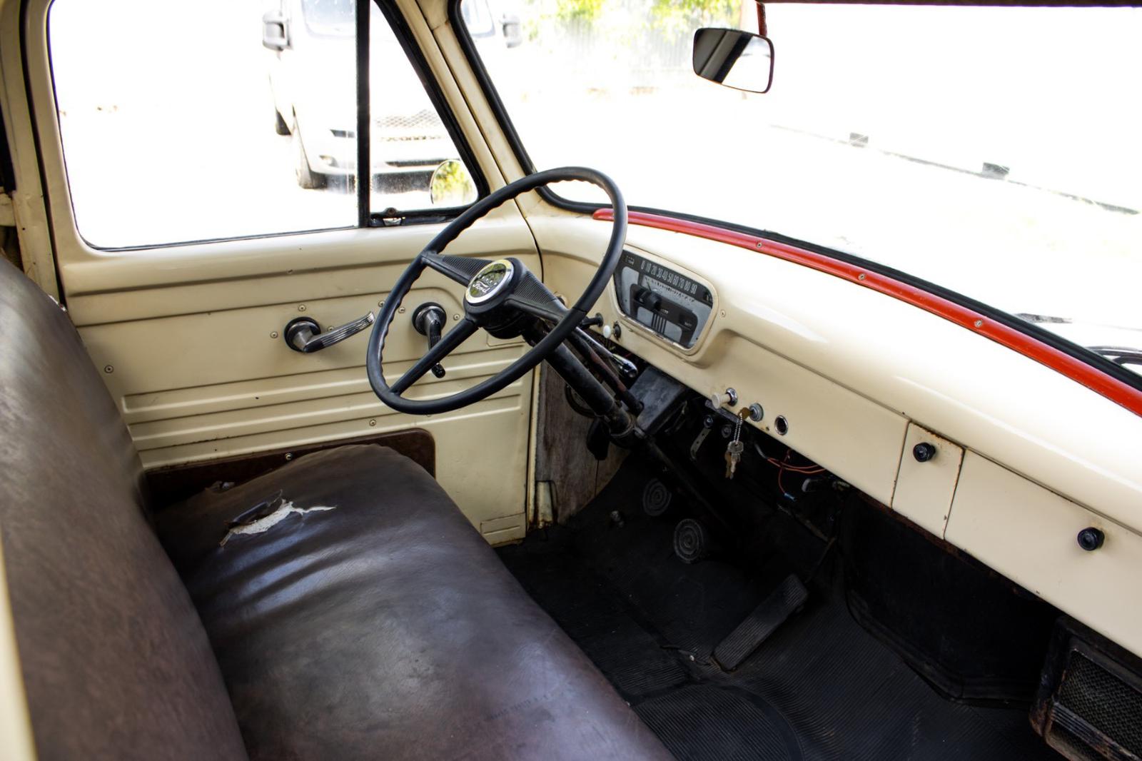 Ford F-100 Pickup 223 Mileage Maker Six 1955