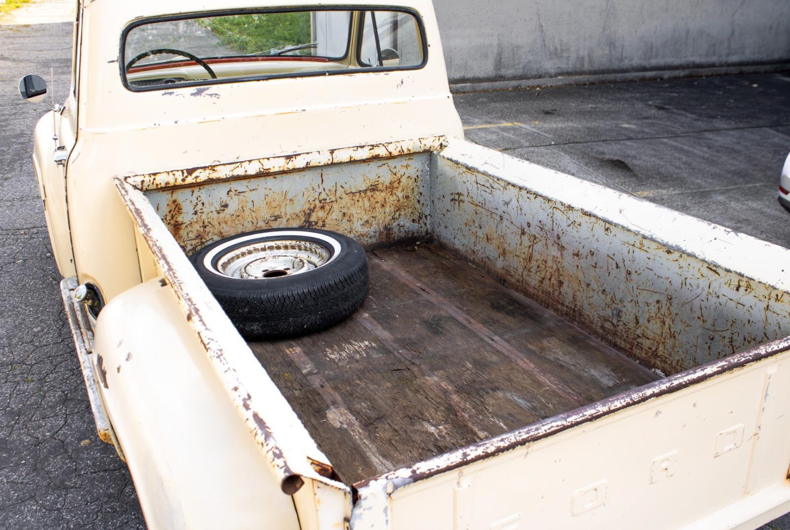 Ford F-100 Pickup 223 Mileage Maker Six 1955