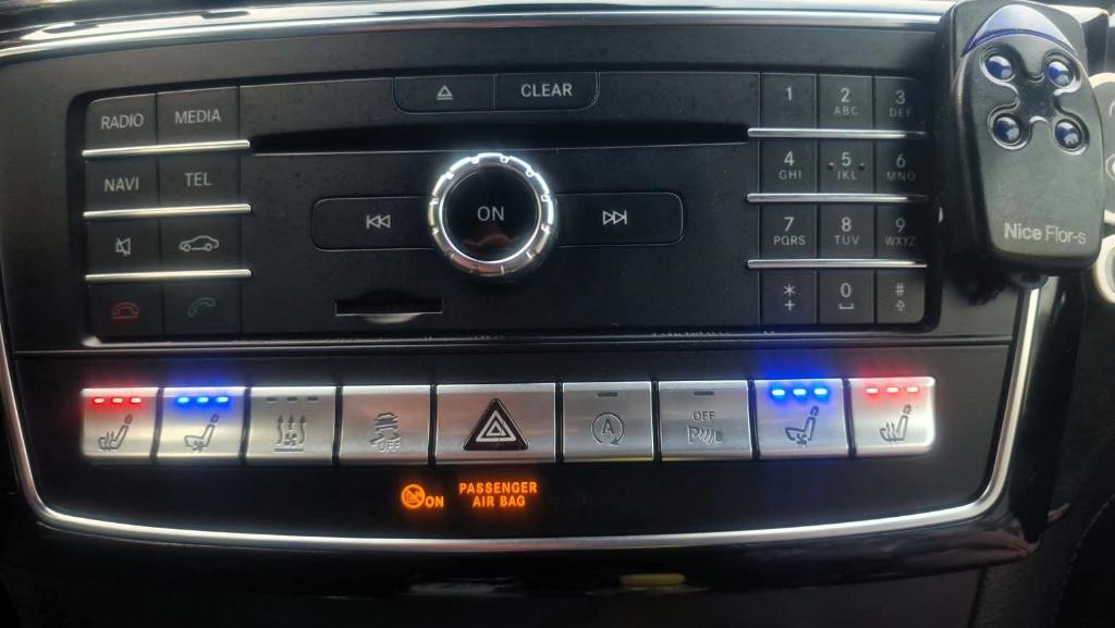 Mercedes GLS 500 4MATIC A/T