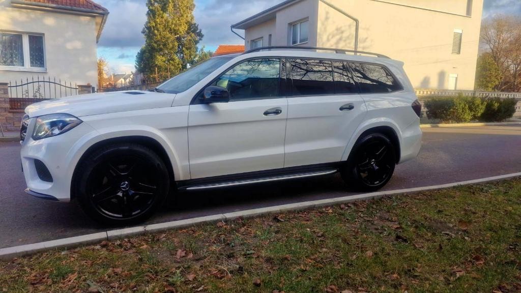Mercedes GLS 500 4MATIC A/T