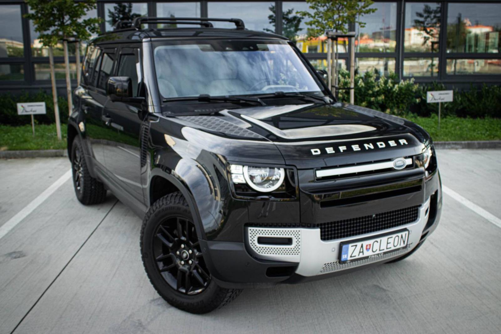 Land Rover Defender 2.0D 4x4 / SVK / 1.M / AJ NA SPLÁTKY