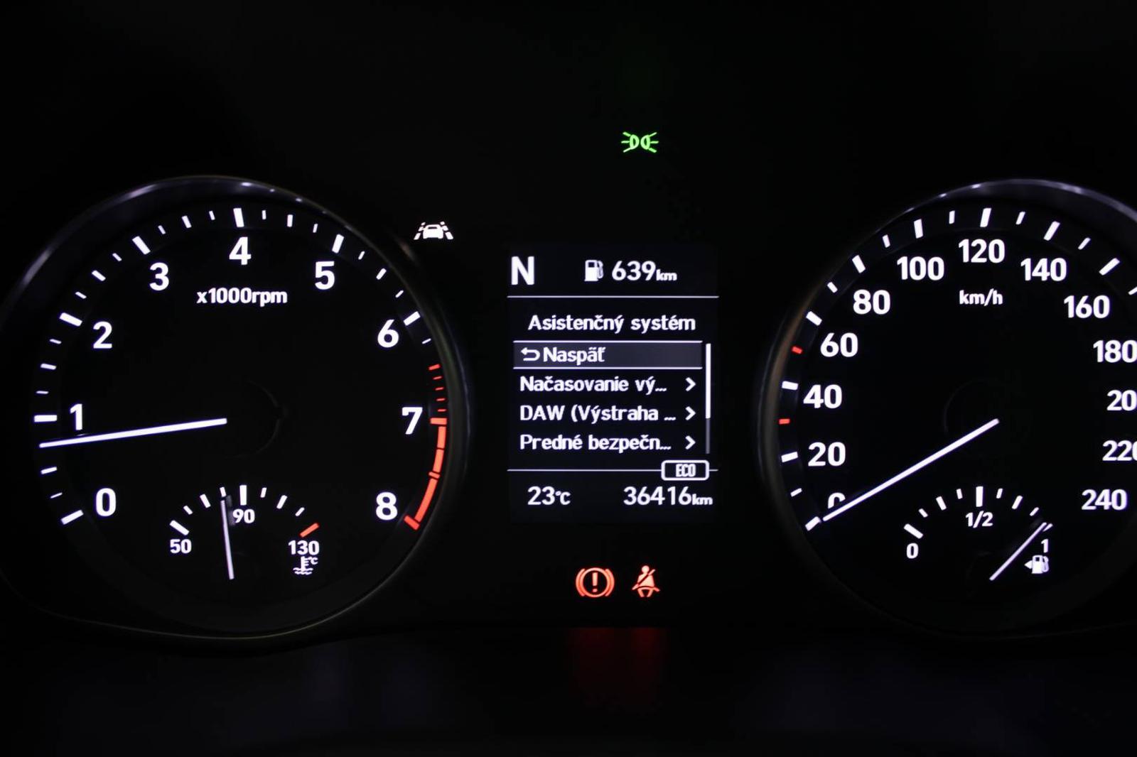 Hyundai i30 1.5 T-GDi mHEV iMT Play
