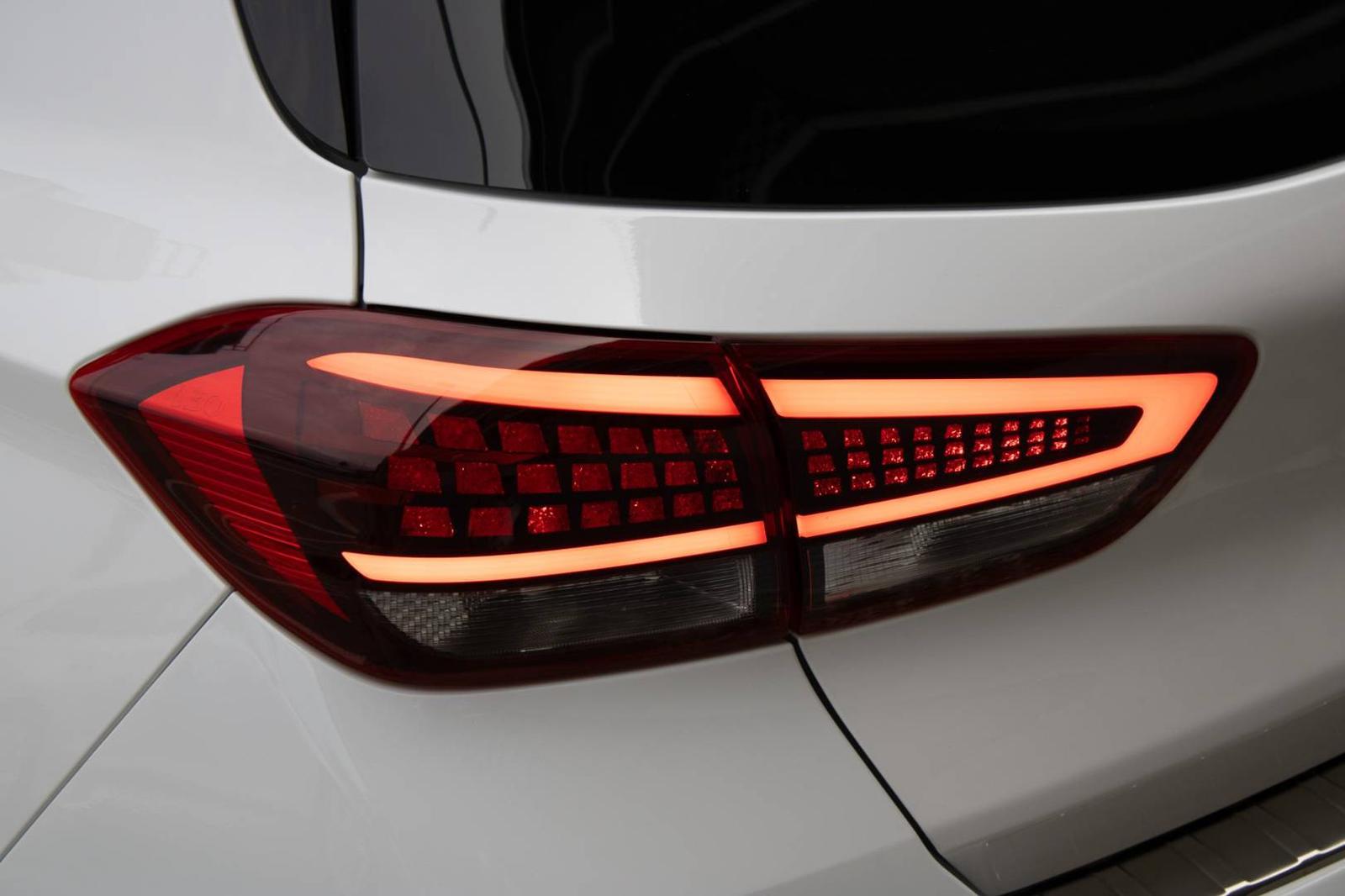 Hyundai i30 1.5 T-GDi mHEV iMT Play