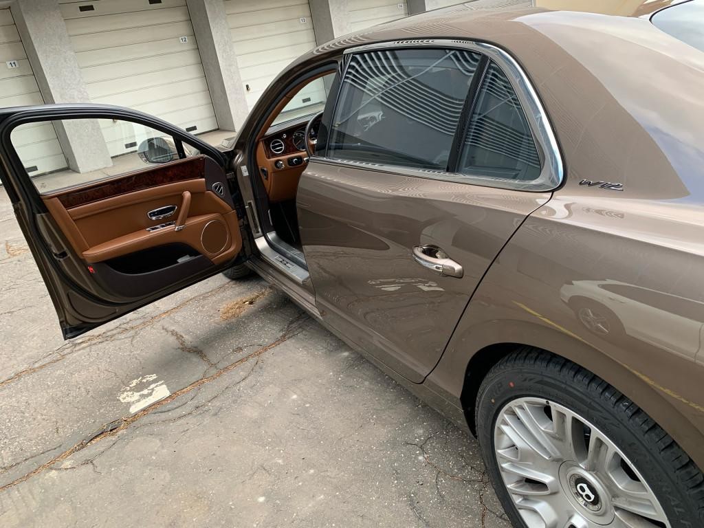 Bentley Continental Flying Spur 600 W12