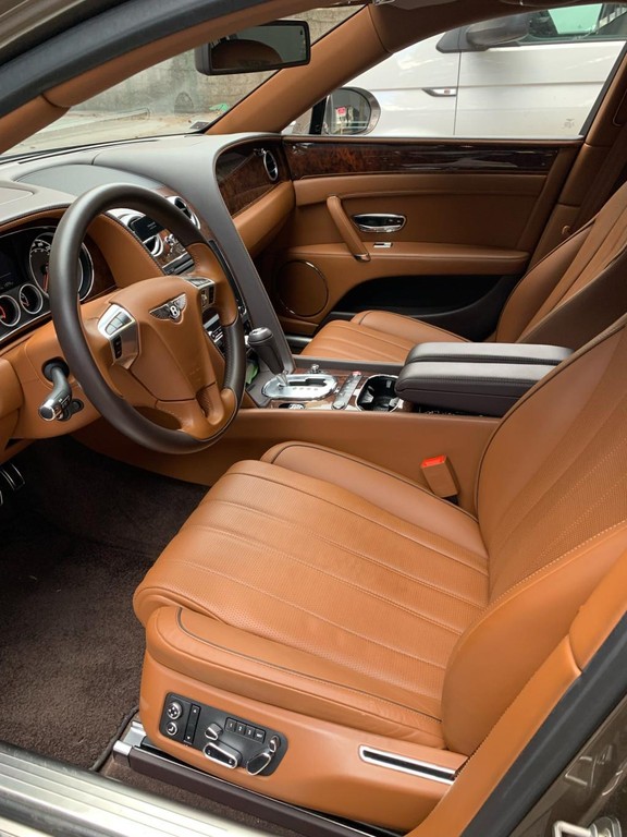 Bentley Continental Flying Spur 600 W12