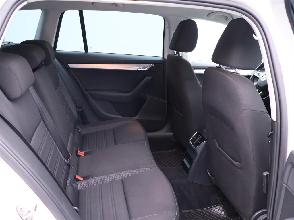 Škoda Octavia Combi 1.6 TDi DSG