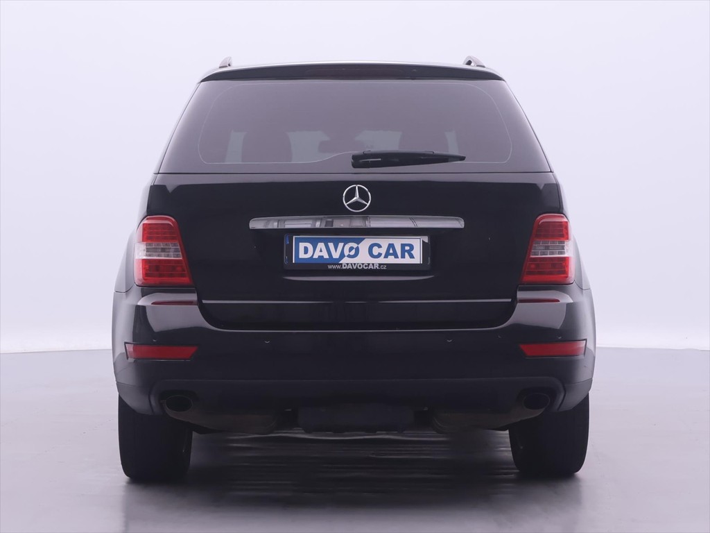 Mercedes M trieda 300 CDi 4-Matic