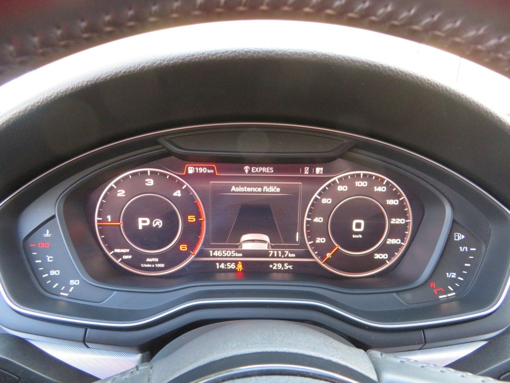 Audi A4 2.0 TDI Virtual cockpit