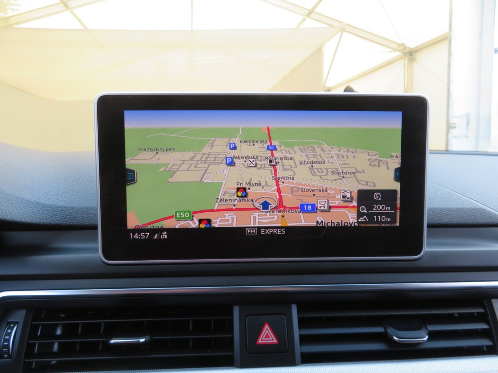 Audi A4 2.0 TDI Virtual cockpit
