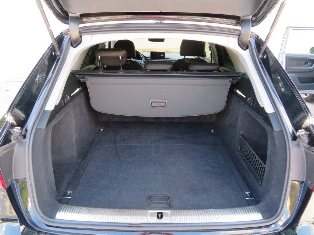 Audi A4 2.0 TDI Virtual cockpit