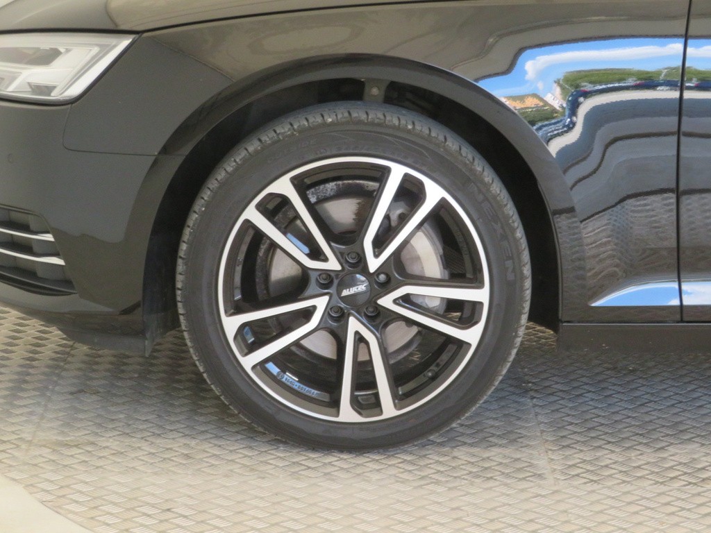 Audi A4 2.0 TDI Virtual cockpit