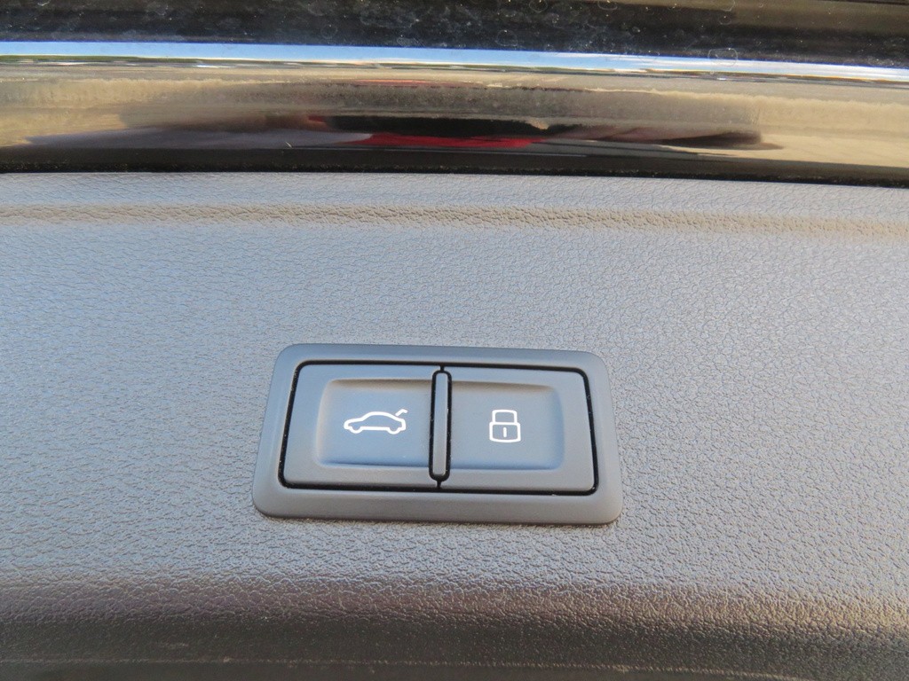 Audi A4 2.0 TDI Virtual cockpit