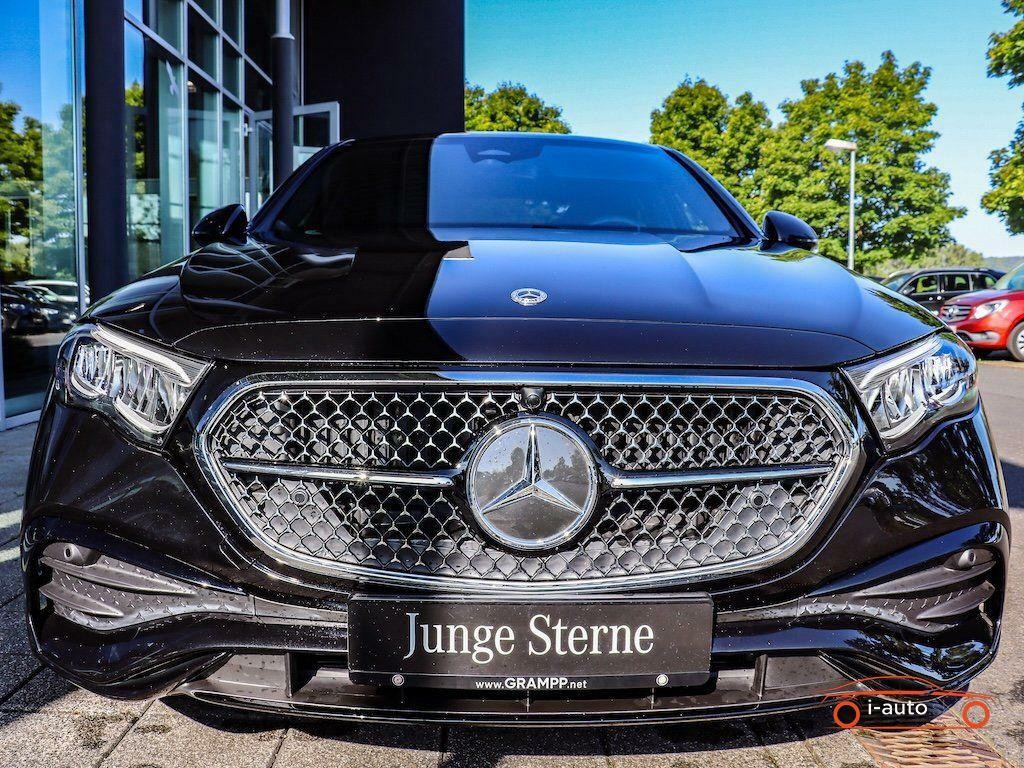 Mercedes-Benz E trieda Sedan 4Matic AMG Advanced