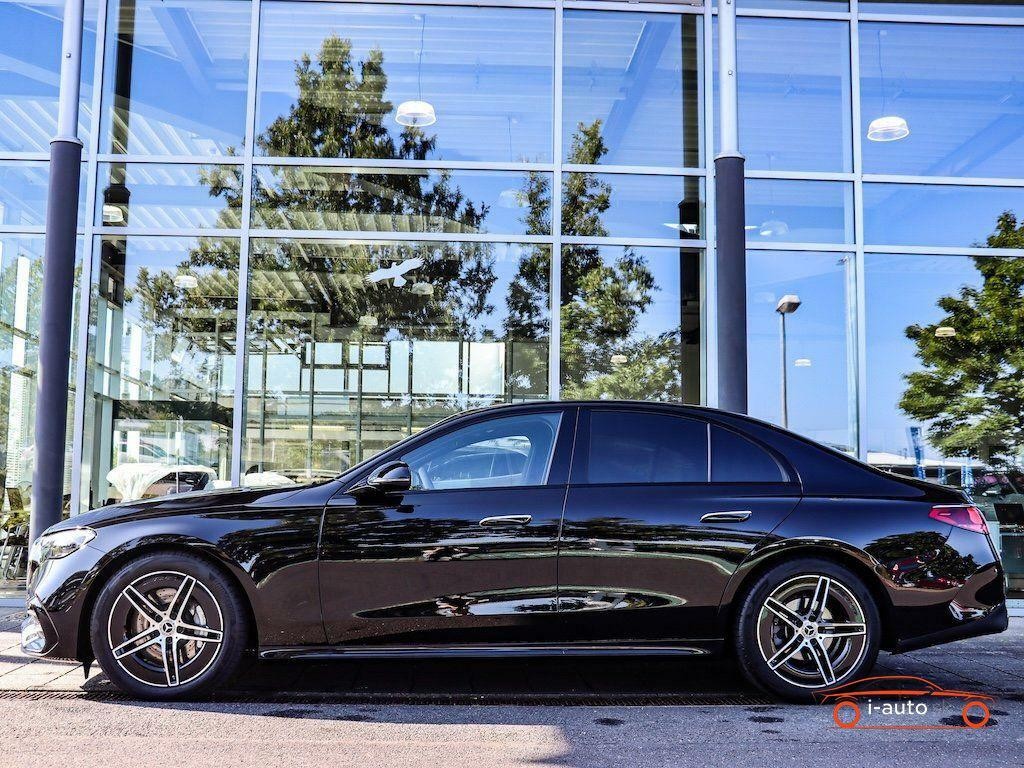 Mercedes-Benz E trieda Sedan 4Matic AMG Advanced