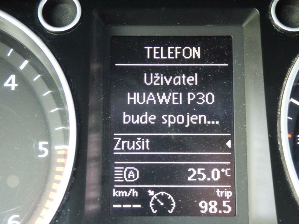 Volkswagen Passat Variant 2, 0 TDi, 130kW, Bi-Xenon, Navigace, serviska  Business Edition