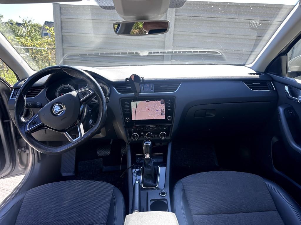 Škoda Octavia Combi 2.0 TDI Ambition DSG