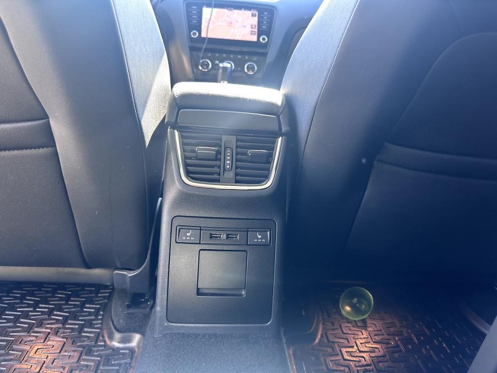 Škoda Octavia Combi 2.0 TDI Ambition DSG