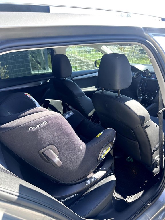 Škoda Octavia Combi 2.0 TDI Ambition DSG