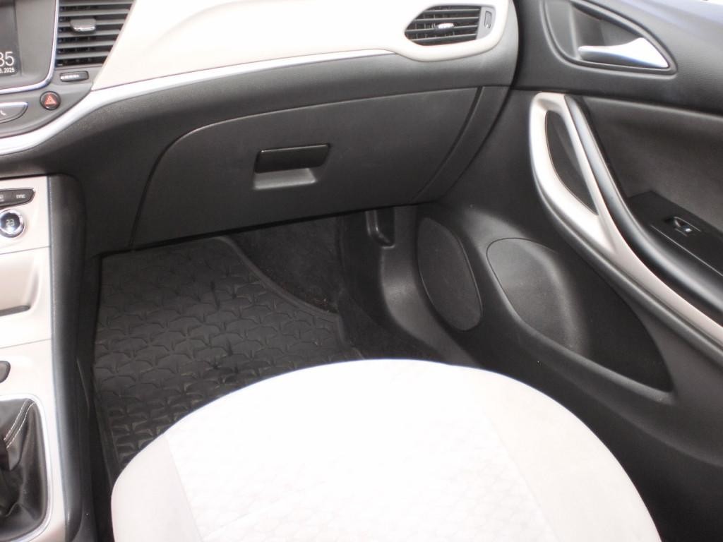 Opel Astra ST 1.6 CDTI 110k Fleet Edition