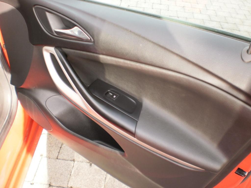 Opel Astra ST 1.6 CDTI 110k Fleet Edition