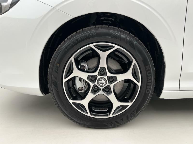 MG MG3 EXCLUSIVE HYBRID+ AUT CZ 1.maj