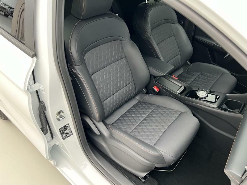 MG MG3 EXCLUSIVE HYBRID+ AUT CZ 1.maj