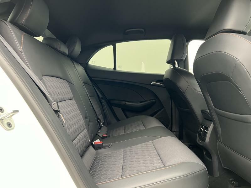 MG MG3 EXCLUSIVE HYBRID+ AUT CZ 1.maj