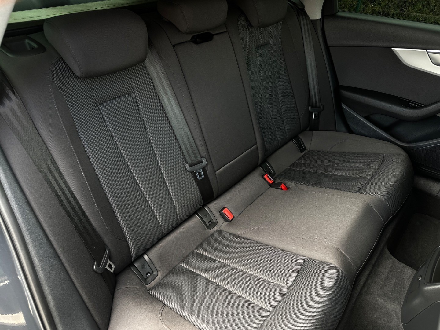 Audi A4 Avant 35 2.0 TDI S tronic mild hybrid