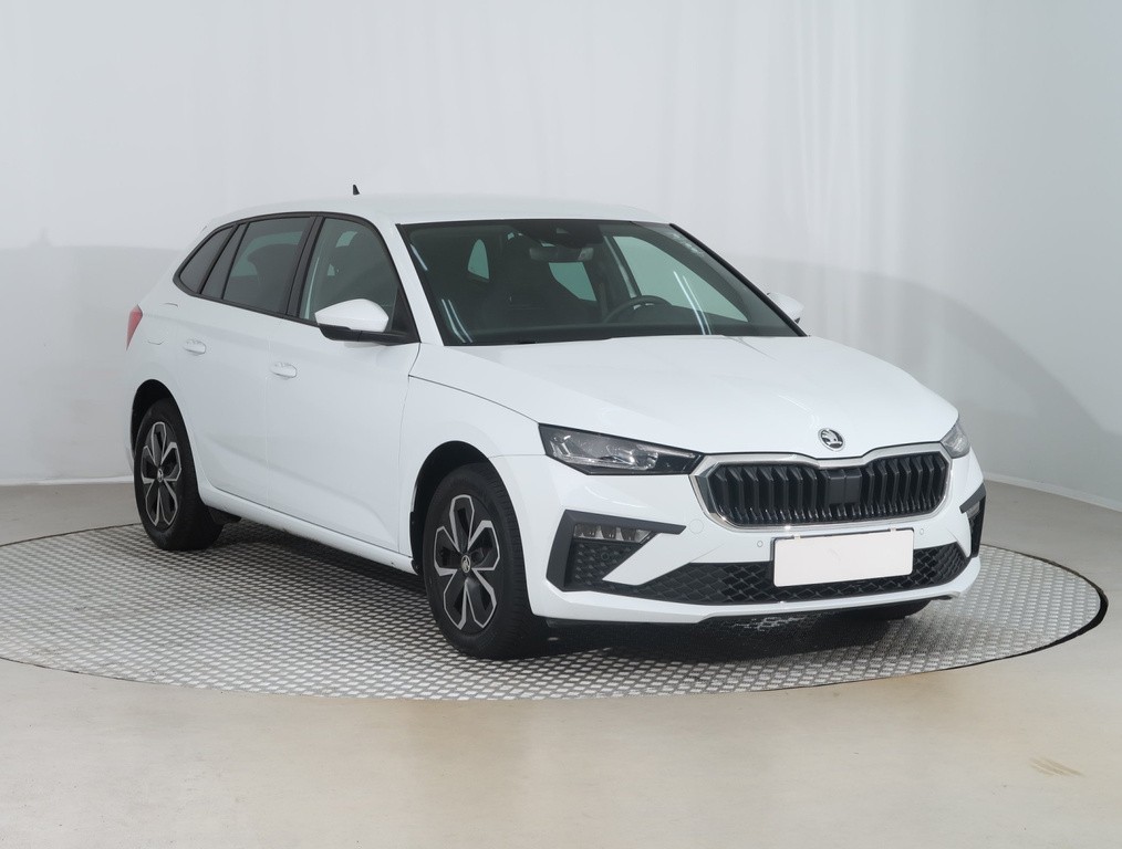 Skoda Scala First Edition 1.5 TSI nízke km