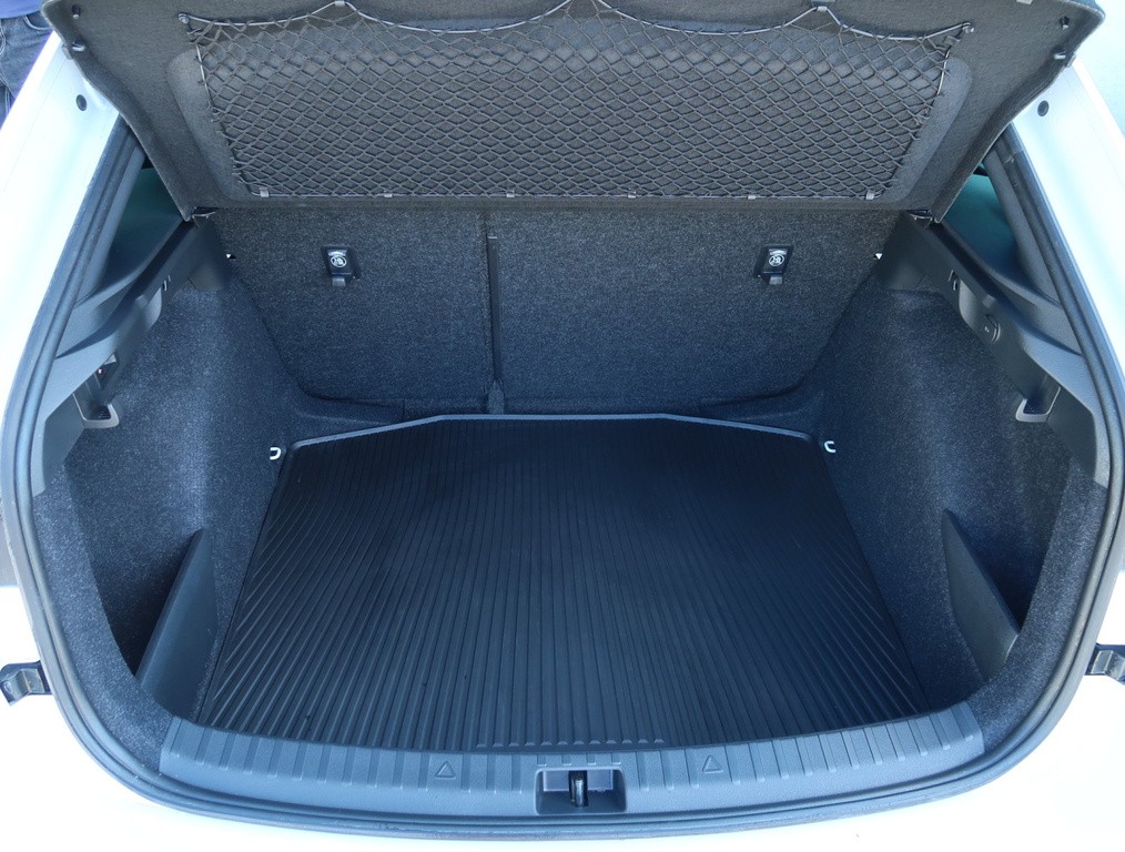 Skoda Scala First Edition 1.5 TSI nízke km