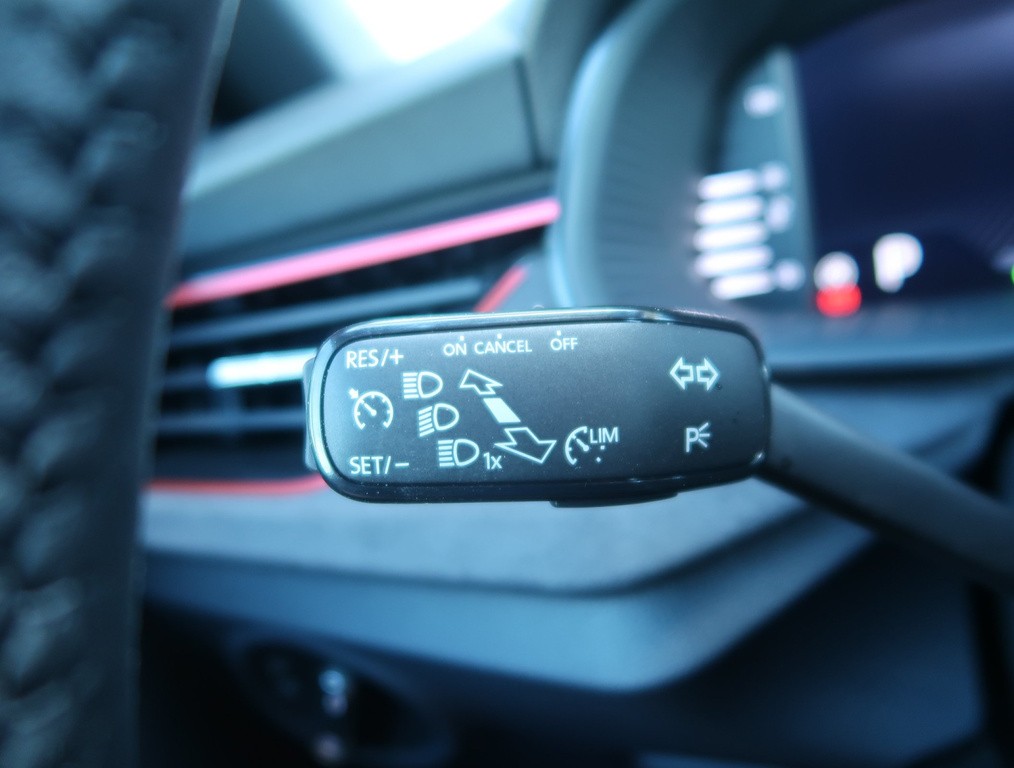 Skoda Scala First Edition 1.5 TSI nízke km