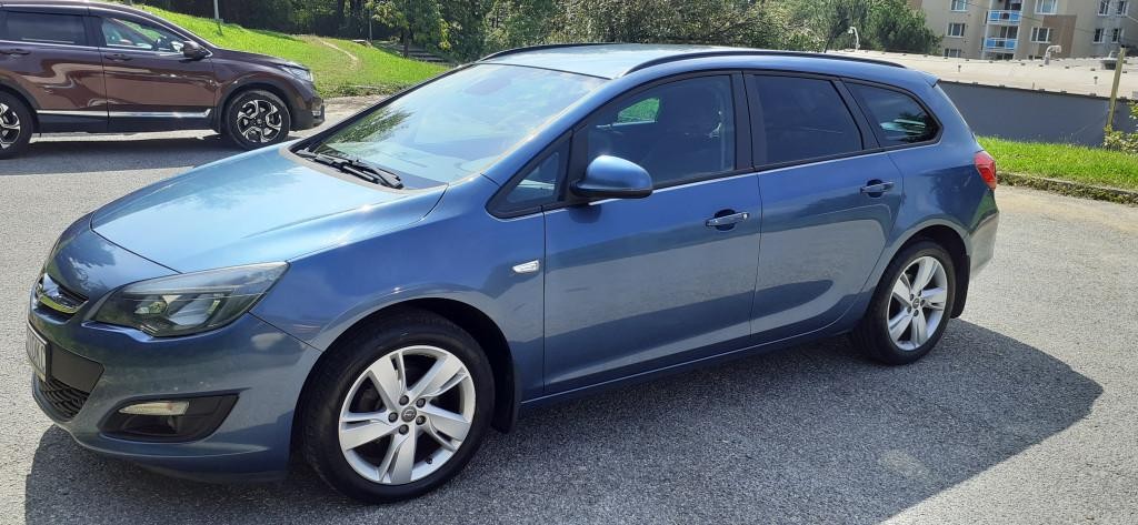 Opel Astra ST 1.4 Turbo 140k Active/drive