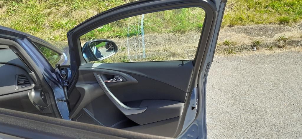 Opel Astra ST 1.4 Turbo 140k Active/drive