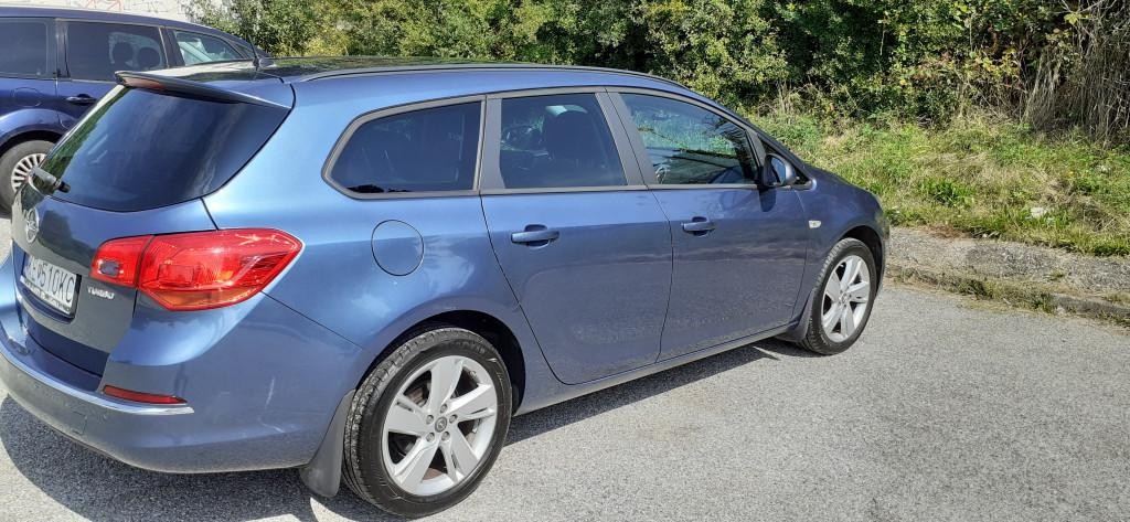 Opel Astra ST 1.4 Turbo 140k Active/drive