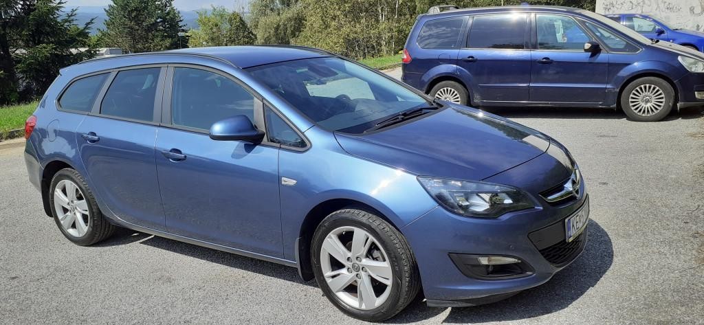 Opel Astra ST 1.4 Turbo 140k Active/drive