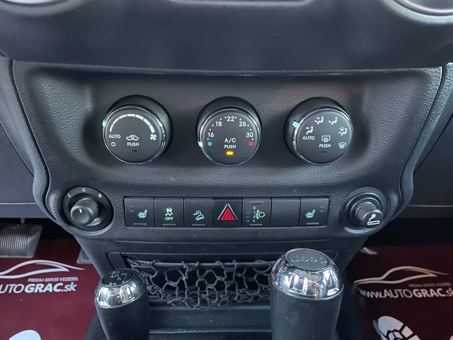 Jeep Wrangler Unlimited 2.8 CRD Sahara A/T