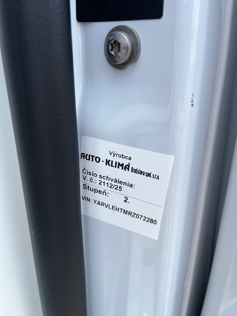 Toyota PROACE 2,0-l-D-4D L1 -  Chladiarenske vozidlo