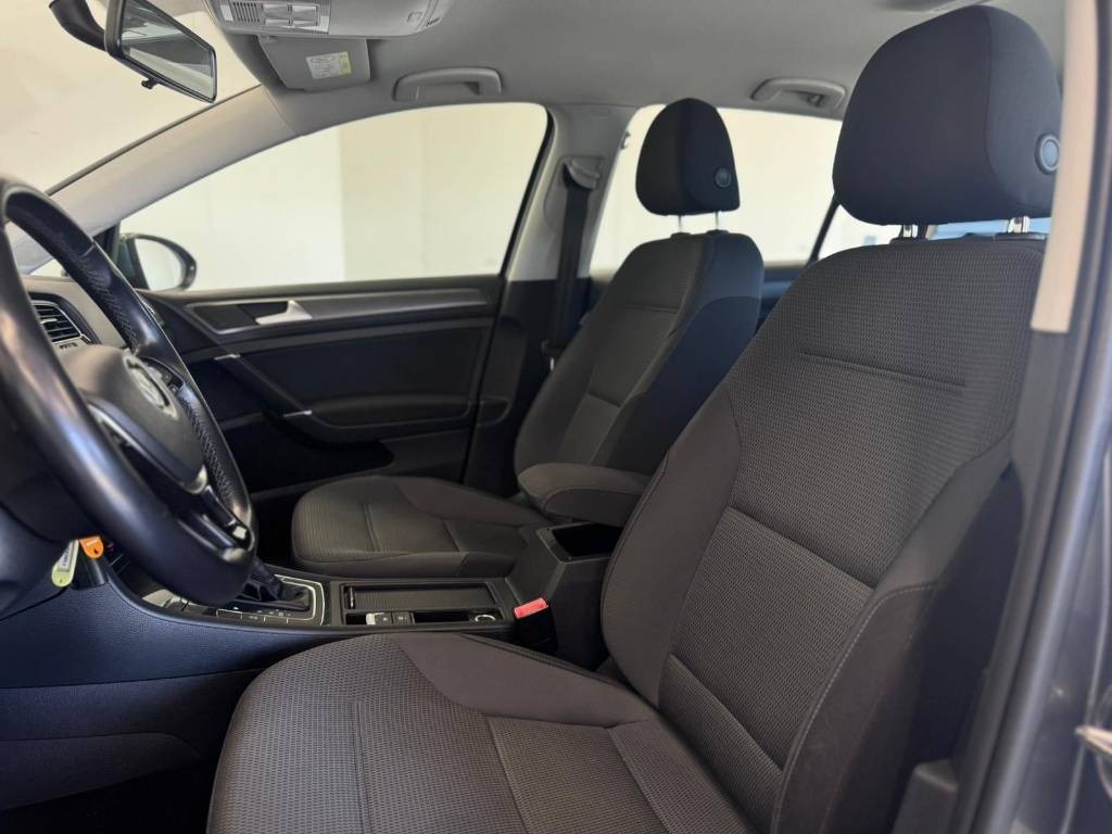 Volkswagen Golf 1.6 TDI BMT 115k Edition Trendline DSG