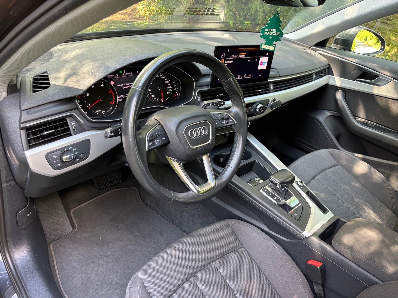 Audi A4 Avant 35 2.0 TDI Advanced S tronic