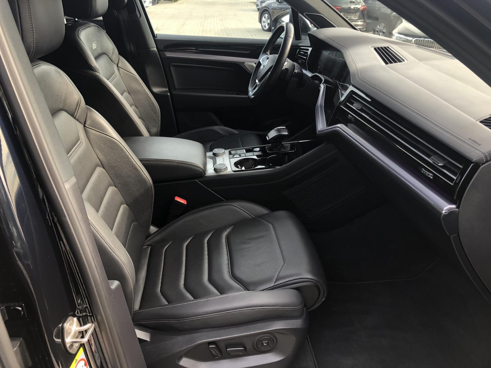 Volkswagen Touareg Touareg R-LINE 3.0TDI AT8 4x4 210kW