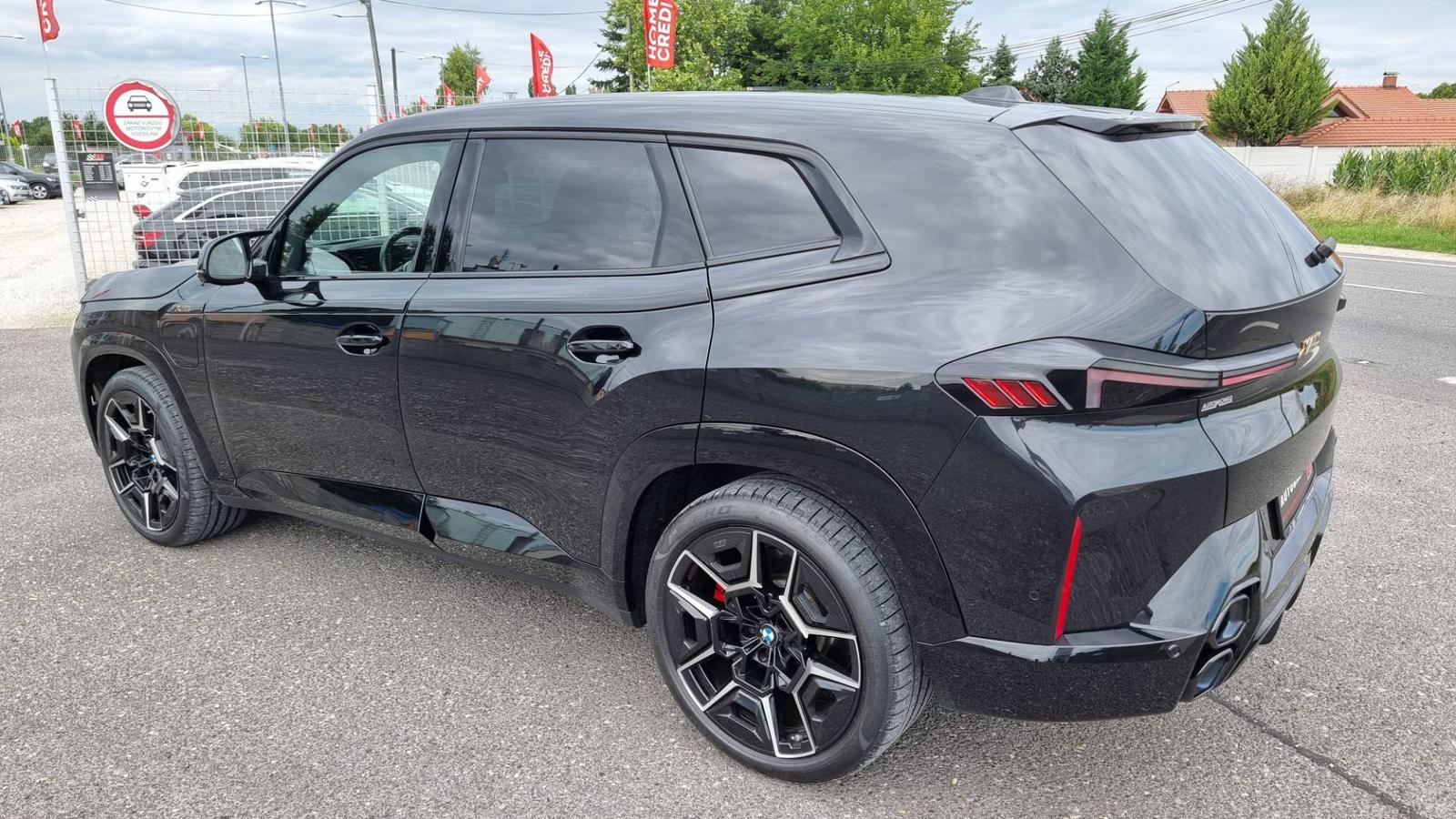 BMW XM 4.4i Plugin Hybrid V8 xDrive 653hp