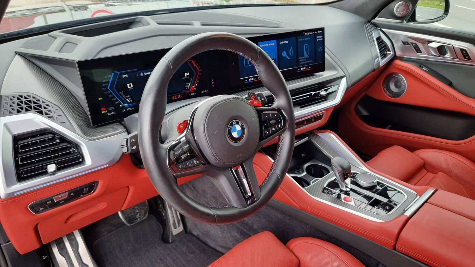 BMW XM 4.4i Plugin Hybrid V8 xDrive 653hp