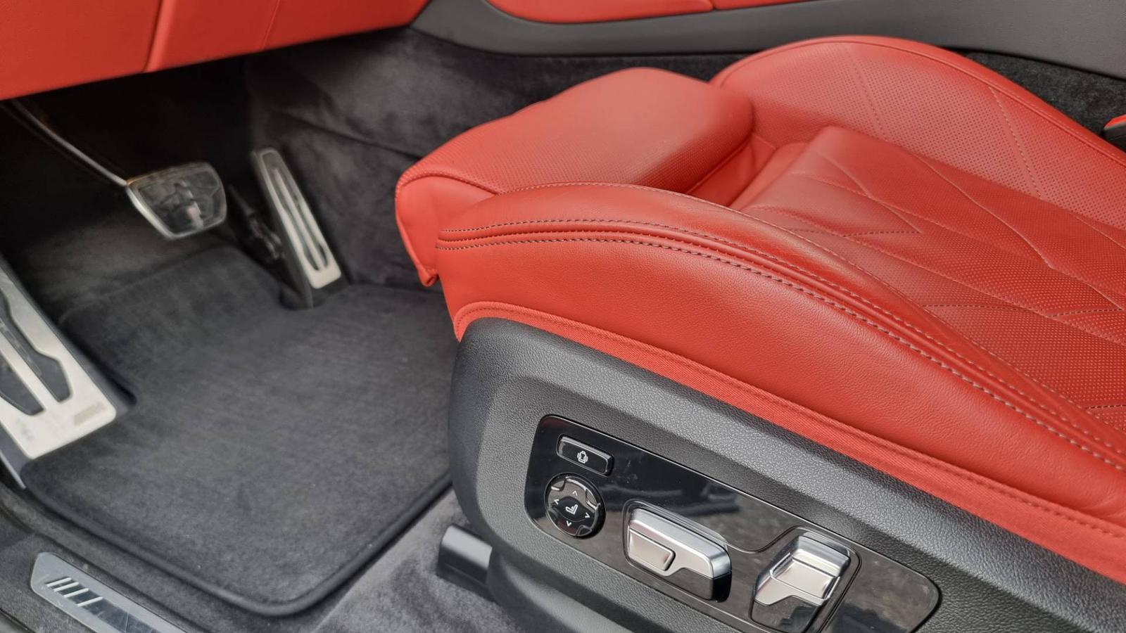 BMW XM 4.4i Plugin Hybrid V8 xDrive 653hp