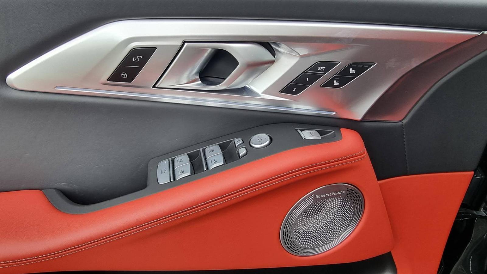 BMW XM 4.4i Plugin Hybrid V8 xDrive 653hp