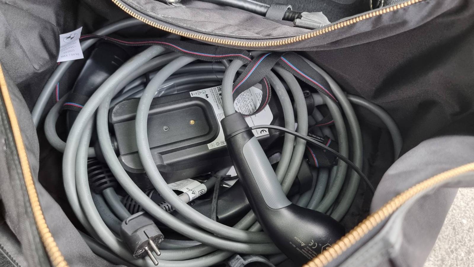 BMW XM 4.4i Plugin Hybrid V8 xDrive 653hp