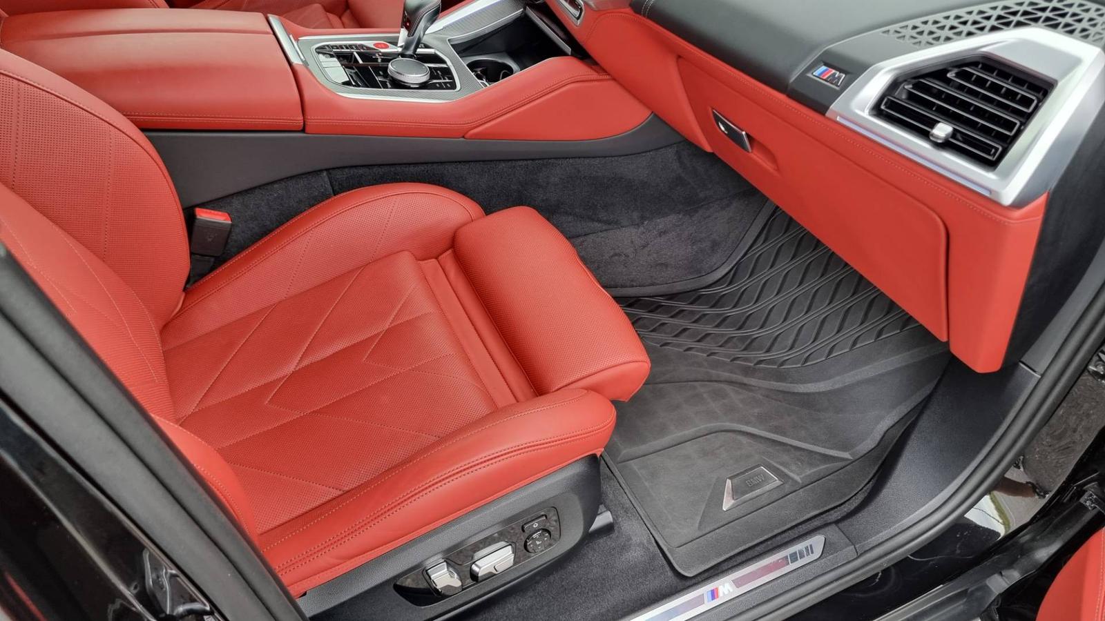 BMW XM 4.4i Plugin Hybrid V8 xDrive 653hp